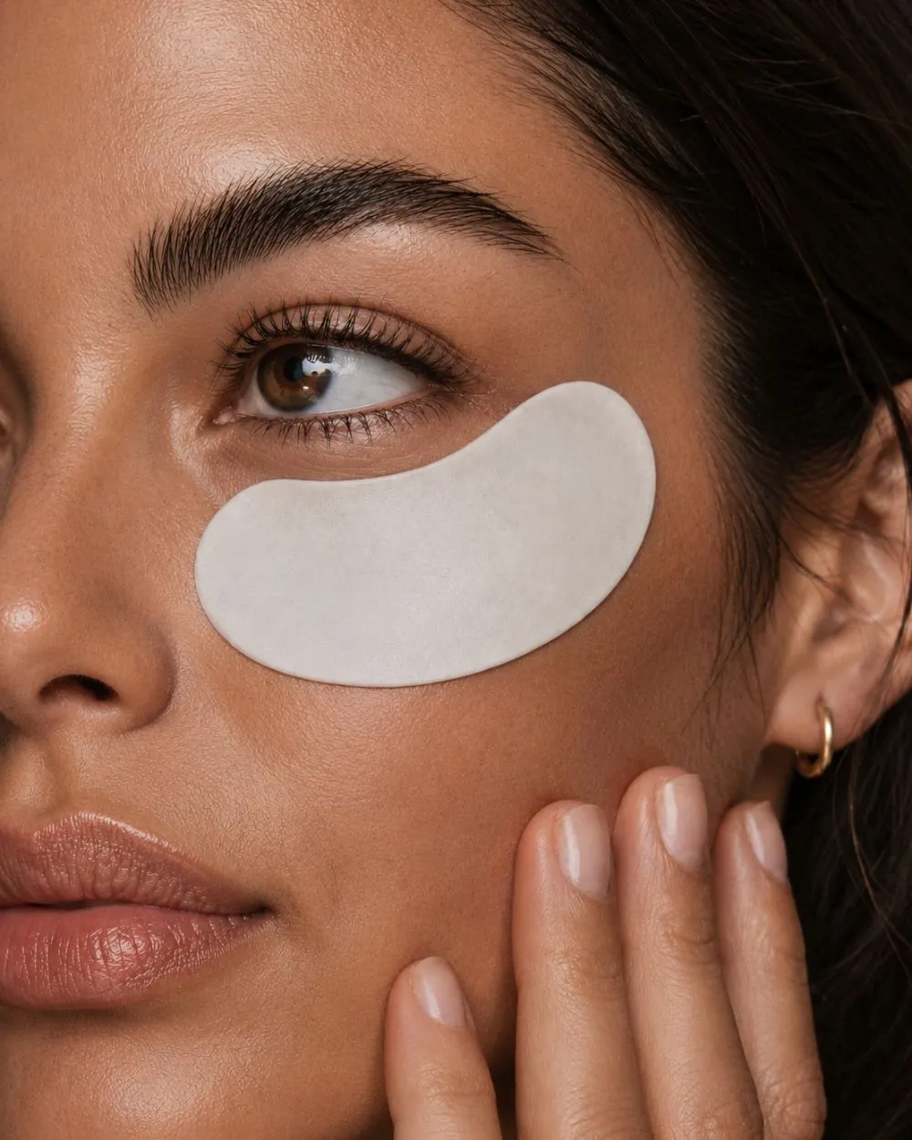 Wimpern- und Augenbrauenbehandlung bei Belize Beauty in Hamburg-Eppendorf